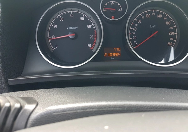 Opel Zafira cena 17900 przebieg: 210994, rok produkcji 2008 z Kowal małe 277